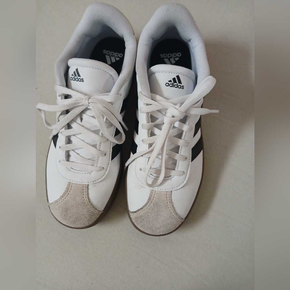 Adidas Size 5 White and Black Sneakers